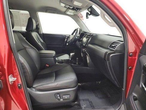 Certified 2024 Toyota 4Runner TRD Off-Road Premium image 15