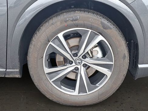 Used 2025 Lexus RX 350 Premium image 9