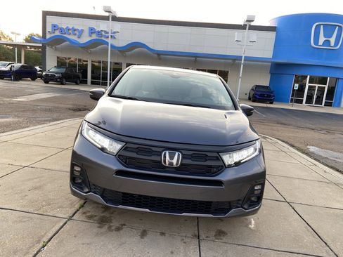 New 2026 Honda Odyssey EX-L image 3