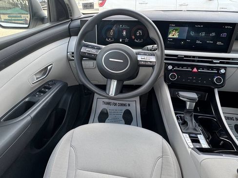 Used 2026 Hyundai Tucson SEL image 17