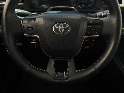 Certified 2025 Toyota Crown Signia w/ Advanced Technology Package AWD/4WD image 14