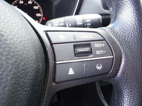 Used 2025 Honda CR-V EX image 31