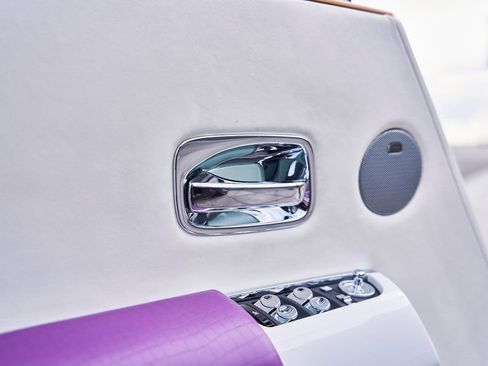 Used 2008 Rolls-Royce Phantom Drophead Coupe RWD image 41