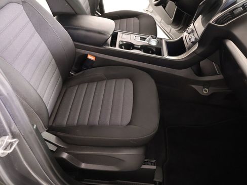 Used 2024 Ford Edge SE AWD/4WD image 12