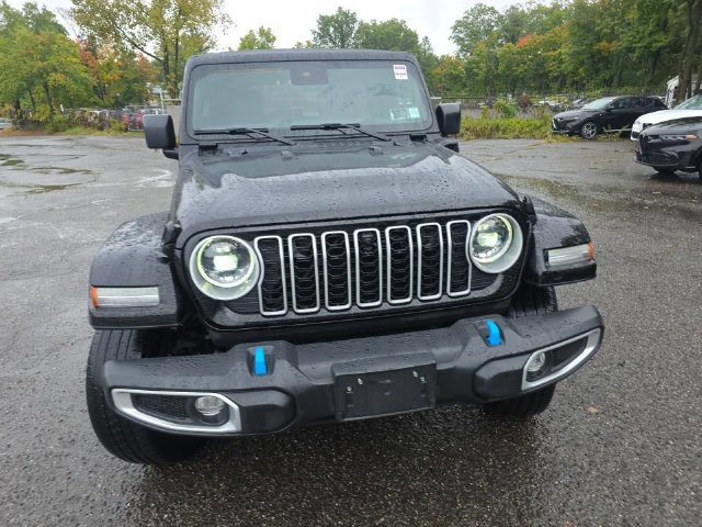 Certified 2024 Jeep Wrangler Unlimited Sahara w/ Technology Group AWD/4WD image 7