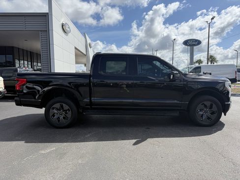 Certified 2023 Ford F150 Lightning Lariat w/ Tow Technology Package AWD/4WD image 3