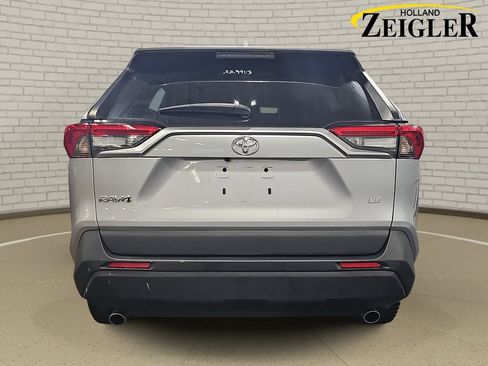 Used 2023 Toyota RAV4 LE FWD image 6