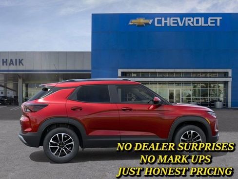New 2026 Chevrolet TrailBlazer LT FWD image 5