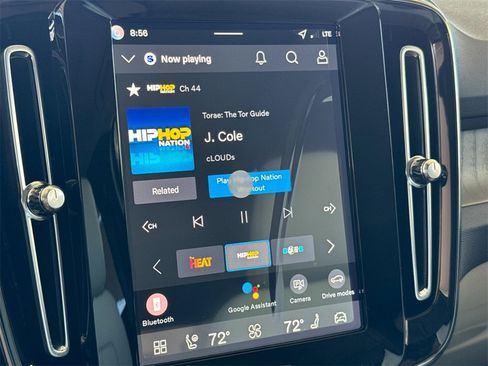 New 2026 Volvo XC40 B4 Plus image 17