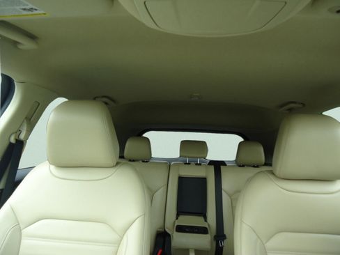 Used 2020 Ford Edge SEL w/ Convenience Package AWD/4WD image 30