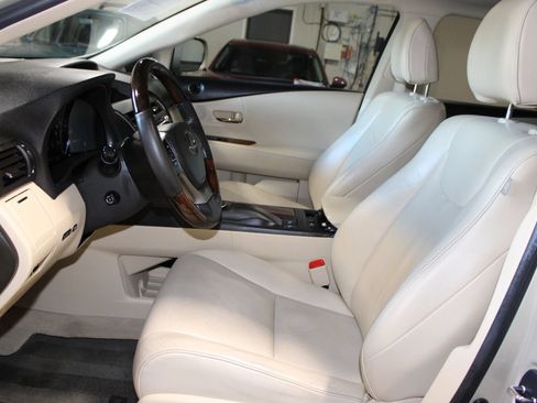 Used 2013 Lexus RX 350 AWD w/ Navigation Pkg image 24