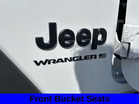 Used 2023 Jeep Wrangler Unlimited Sport AWD/4WD image 15