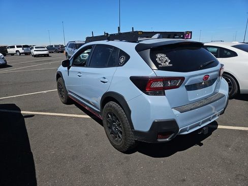 Used 2019 Subaru Crosstrek 2.0i Limited w/ Moonroof Package w/Navigation AWD/4WD image 2
