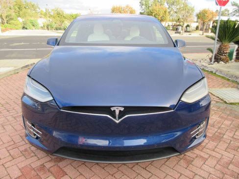Used 2017 Tesla Model X P100D image 54