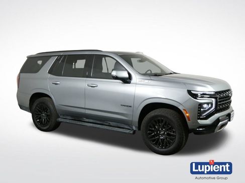 Used 2025 Chevrolet Tahoe Z71 w/ Comfort Package AWD/4WD image 1
