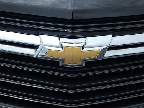 Used 2022 Chevrolet Equinox LT FWD image 21