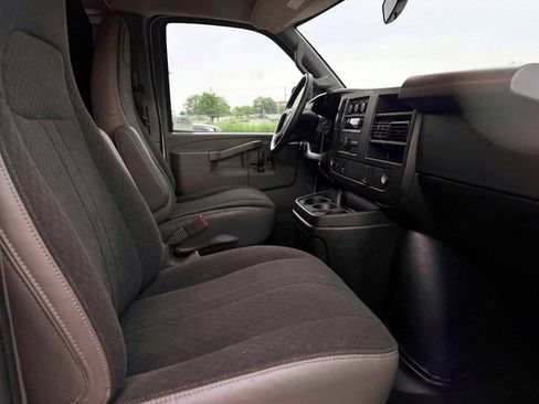 Used 2024 Chevrolet Express 2500 w/ Driver Convenience Package RWD image 14