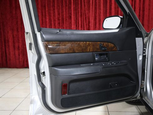 Used 2008 Mercury Grand Marquis LS image 11