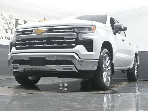 Used 2023 Chevrolet Silverado 1500 LTZ w/ LTZ Convenience Package II image 4