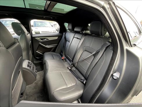 New 2026 Jaguar F-PACE R-Dynamic S image 12