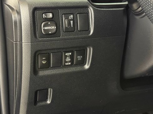 Used 2011 Toyota 4Runner Limited AWD/4WD image 44