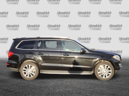 Used 2016 Mercedes-Benz GL 450 4MATIC image 10