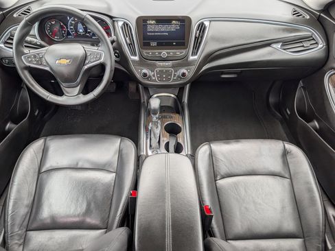 Used 2024 Chevrolet Malibu LT FWD image 5