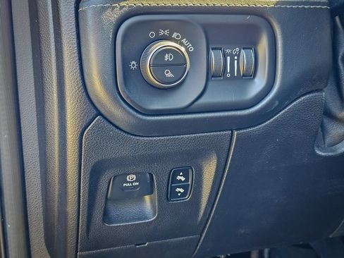 Used 2019 RAM 1500 Limited AWD/4WD image 18
