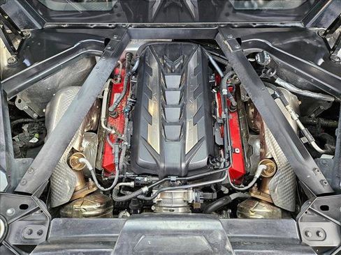 Used 2023 Chevrolet Corvette Stingray Coupe w/ 1LT image 18