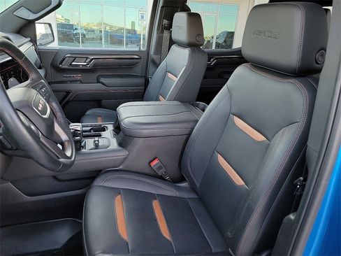 Used 2024 GMC Sierra 1500 AT4 w/ Technology Package image 14