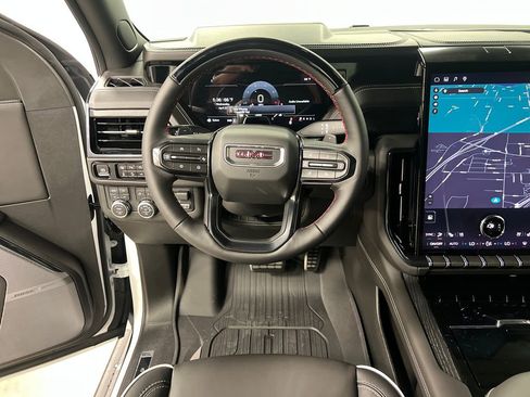 New 2026 GMC Yukon XL AT4 Ultimate AWD/4WD image 18