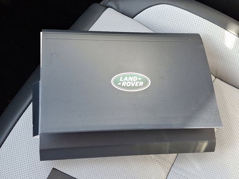 Used 2025 Land Rover Range Rover Velar S AWD/4WD image 24