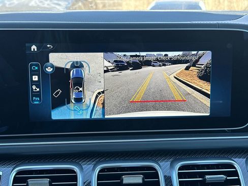 New 2026 Mercedes-Benz GLE 63 AMG S image 32