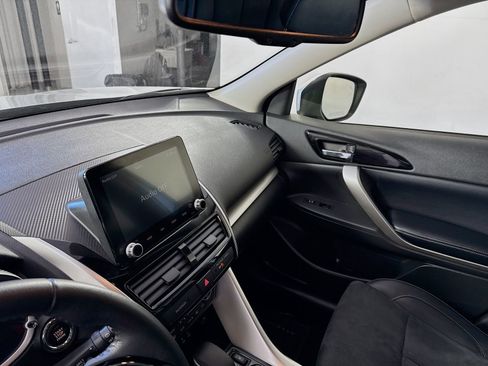 Used 2024 Mitsubishi Eclipse Cross SE AWD/4WD image 4