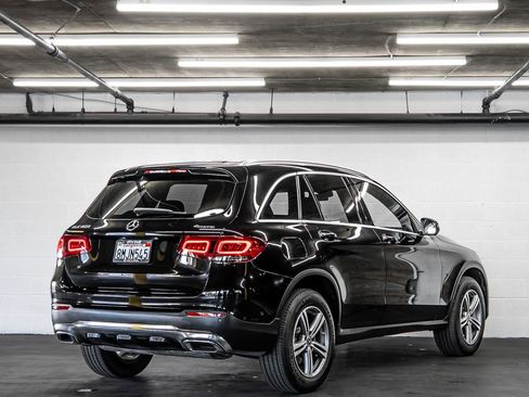 Used 2020 Mercedes-Benz GLC 300 4MATIC image 5