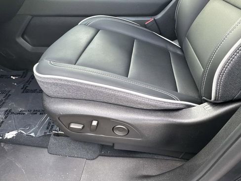 New 2026 GMC Sierra EV Elevation image 19