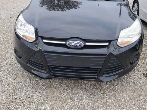 Used 2014 Ford Focus S image 2