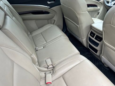 Used 2016 Acura MDX SH-AWD image 17