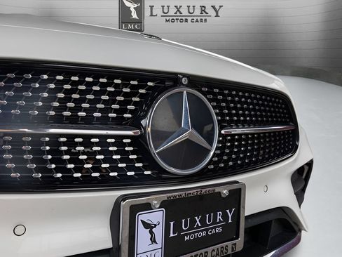 Used 2022 Mercedes-Benz E 350 4MATIC Sedan image 15