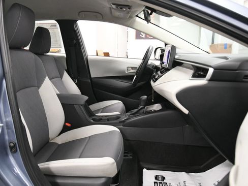 Used 2024 Toyota Corolla LE FWD image 24