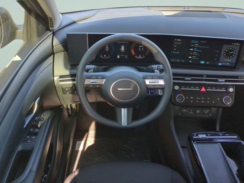 New 2026 Hyundai Tucson SEL image 28