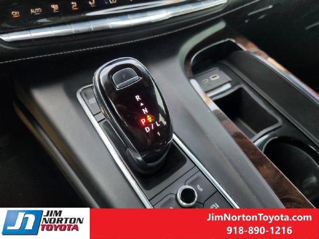 Used 2022 Cadillac Escalade ESV Sport Platinum AWD/4WD image 21