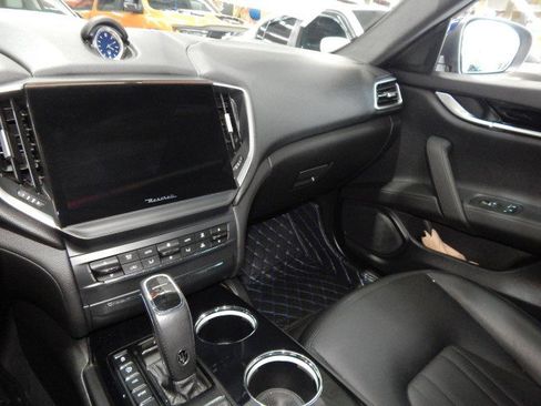 Used 2022 Maserati Ghibli Modena Q4 image 23