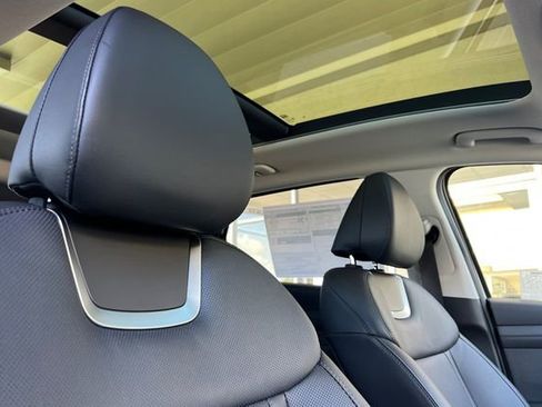 New 2026 Hyundai Tucson Limited AWD/4WD image 17