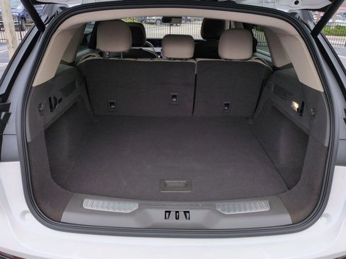 Certified 2025 Lincoln Nautilus Reserve AWD/4WD image 14