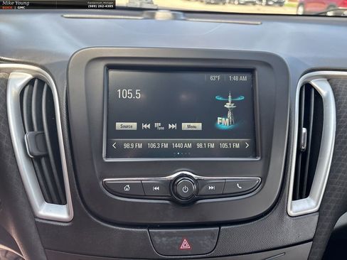 Used 2018 Chevrolet Malibu LS w/ LPO, Convenience Package 1 image 22