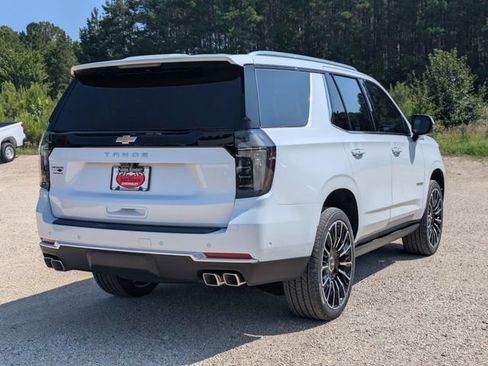 New 2026 Chevrolet Tahoe High Country AWD/4WD image 2