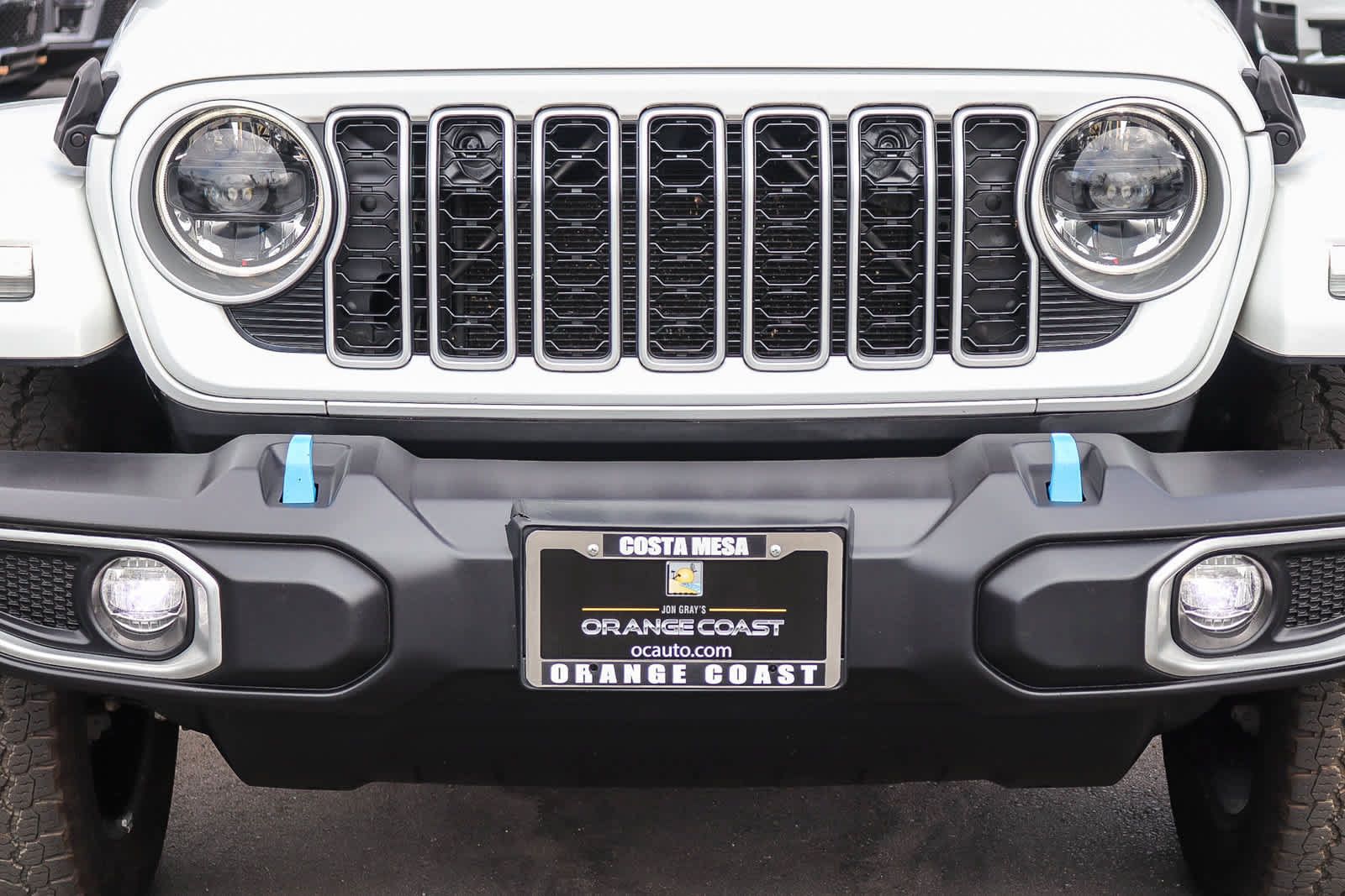 Used 2024 Jeep Wrangler Unlimited Sahara AWD/4WD image 9