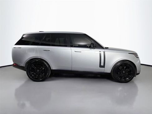 Certified 2023 Land Rover Range Rover SE AWD/4WD image 4