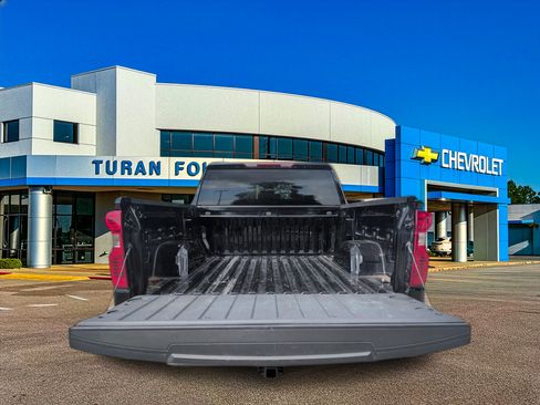 Used 2026 Chevrolet Silverado 1500 LT AWD/4WD image 5